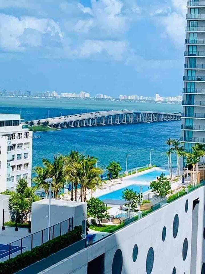 501 NE 31st St # 1201, Miami FL 33137 — 1