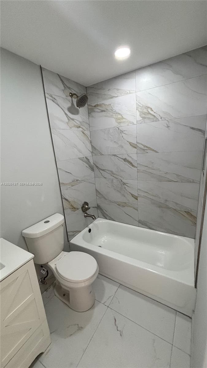 20825 NE 8th Ct # 19, Miami FL 33179 — 1