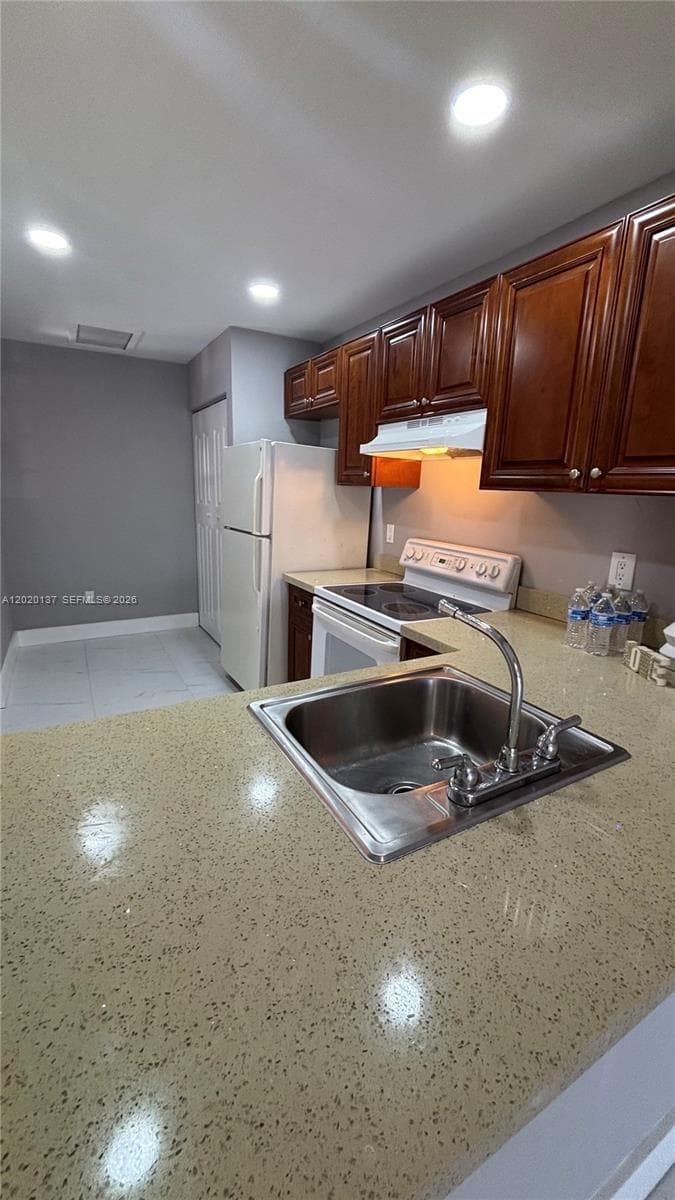 20825 NE 8th Ct # 19, Miami FL 33179 — 5