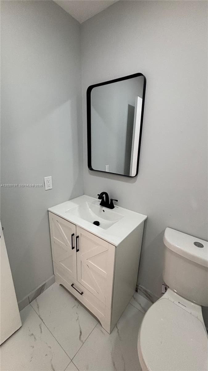 20825 NE 8th Ct # 19, Miami FL 33179 — 11