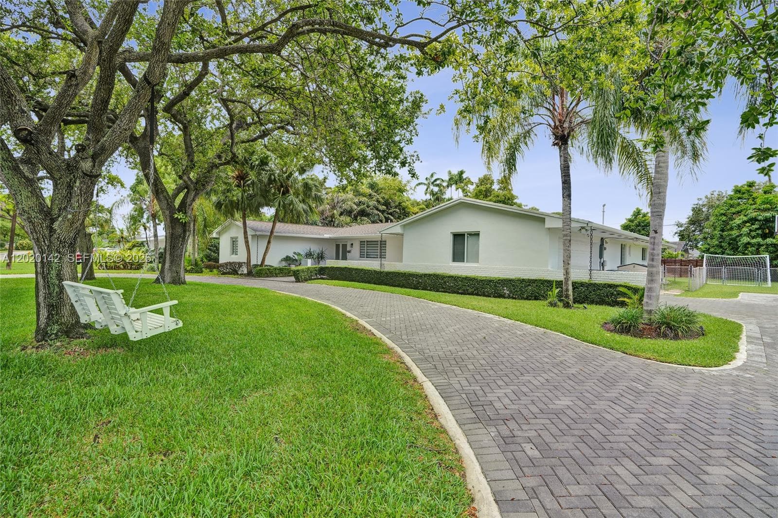 13820 SW 73rd Ave, Palmetto Bay FL 33158 — 3