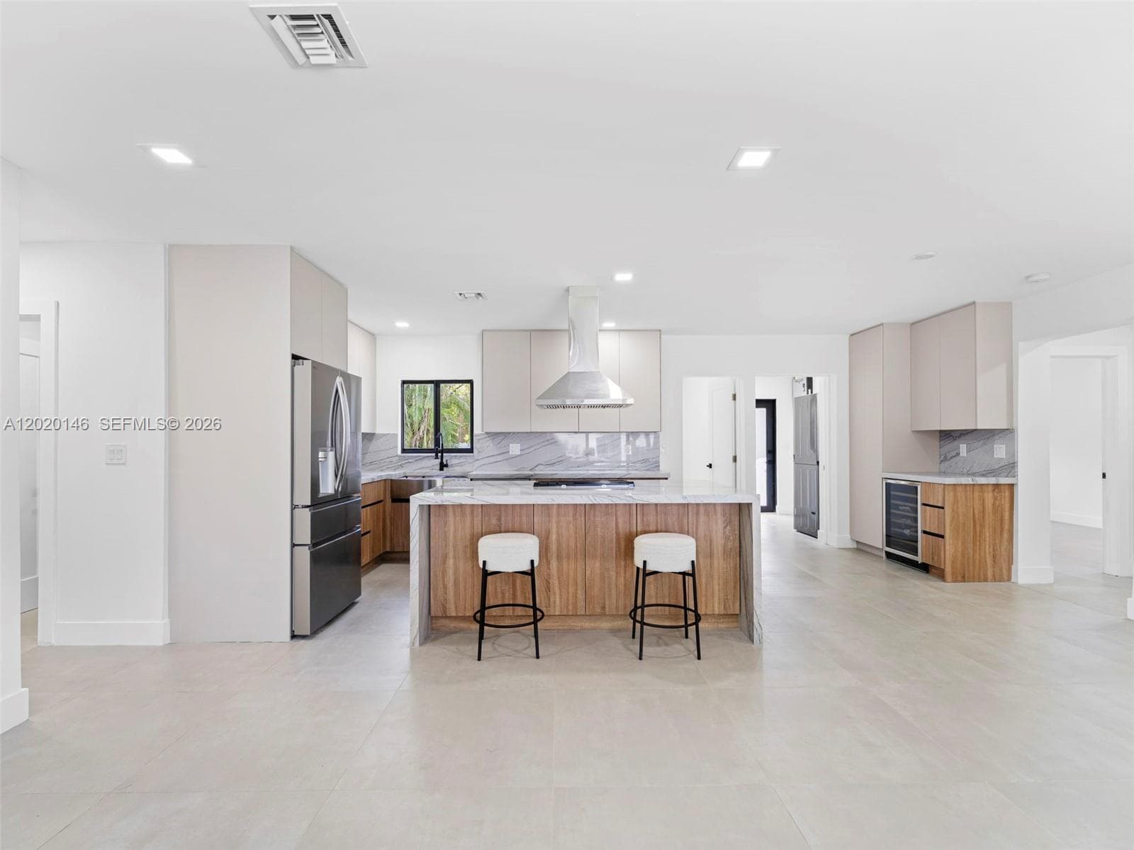610 NE 164th Ter, Miami FL 33162 — 7