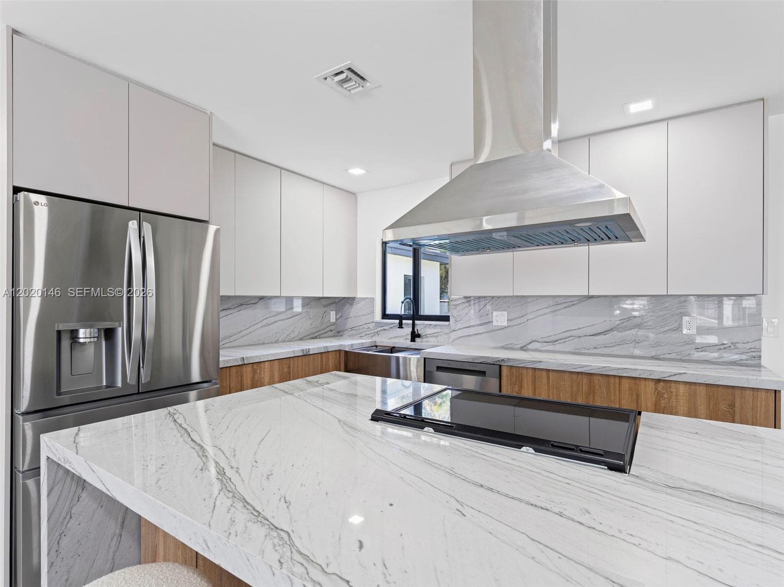 610 NE 164th Ter, Miami FL 33162 — 18