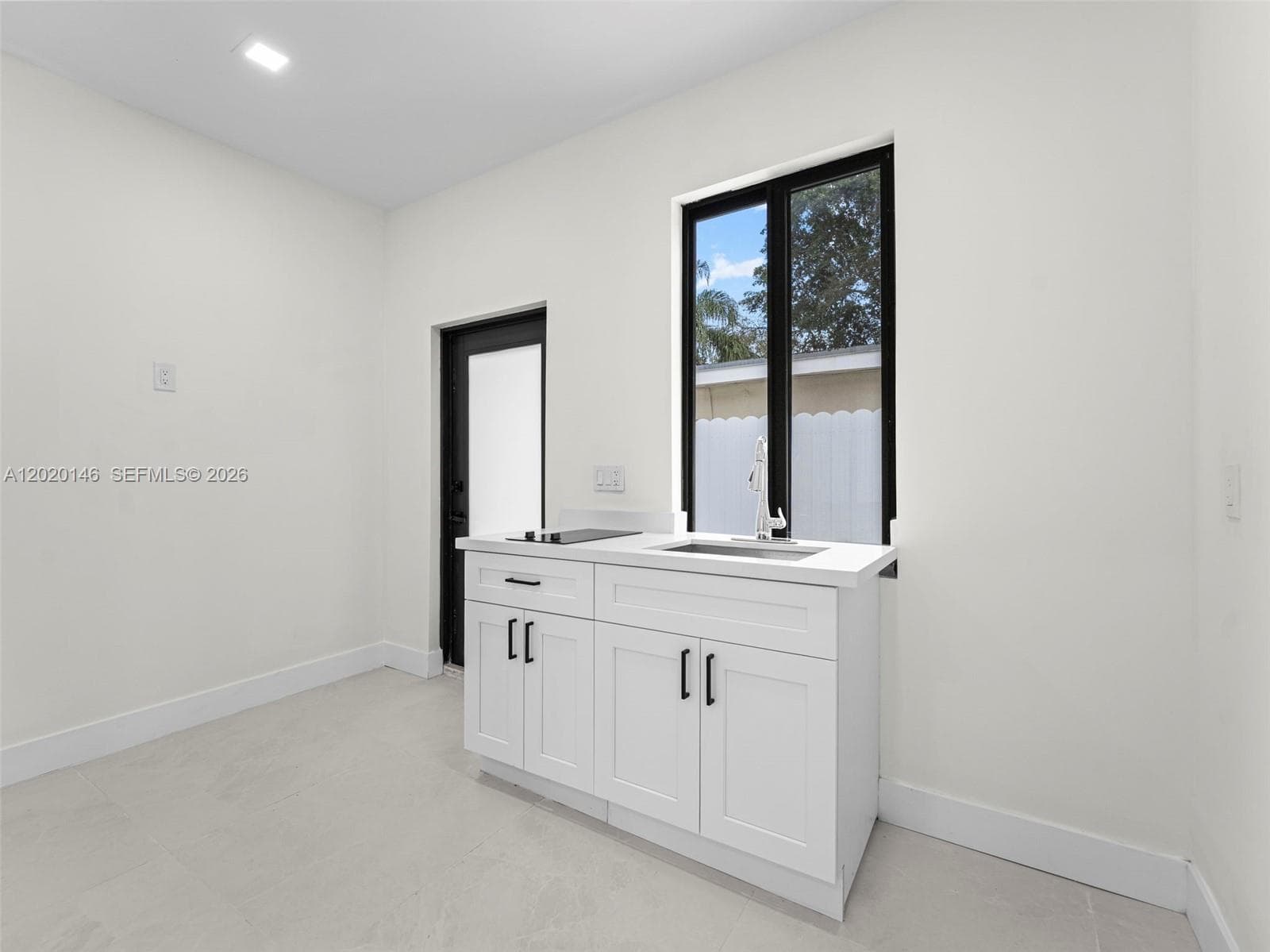 610 NE 164th Ter, Miami FL 33162 — 38