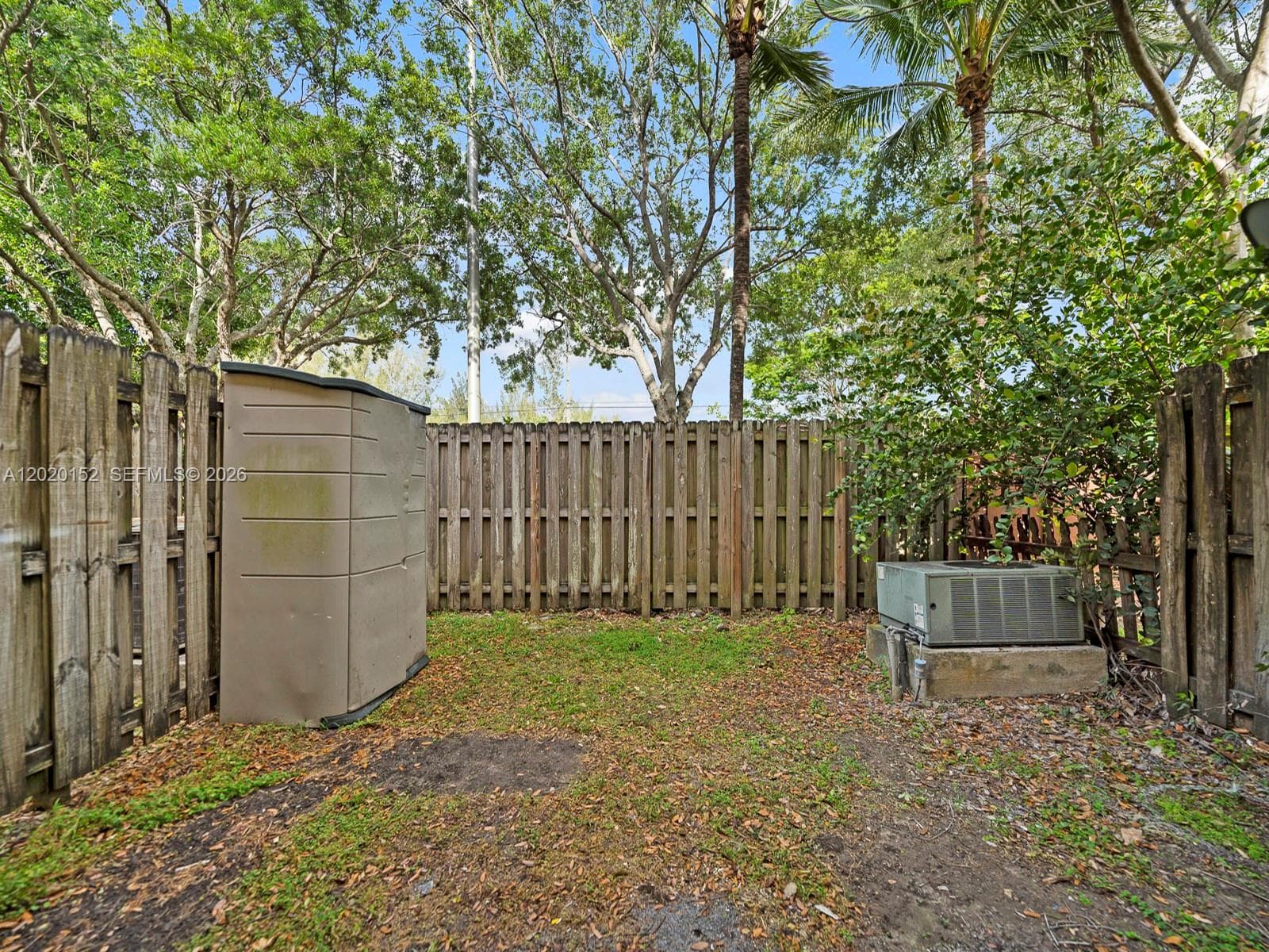 1049 NE 42nd Pl, Homestead FL 33033 — 13