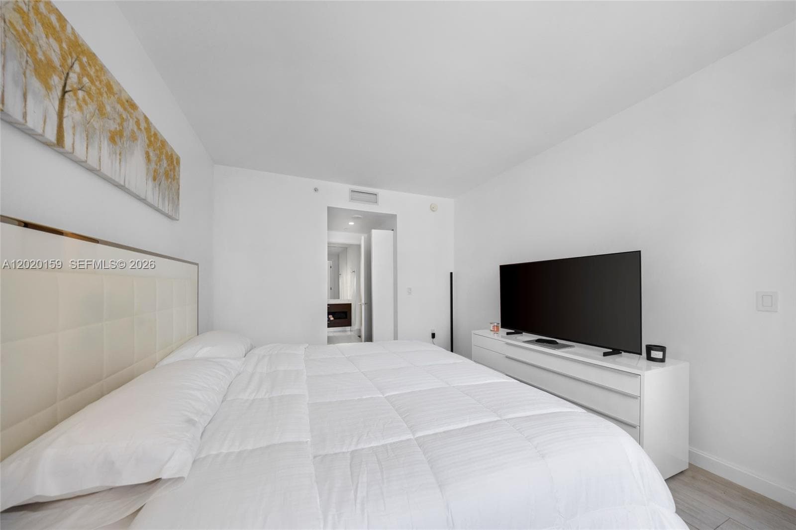 55 SW 9th St # 1804, Miami FL 33130 — 17