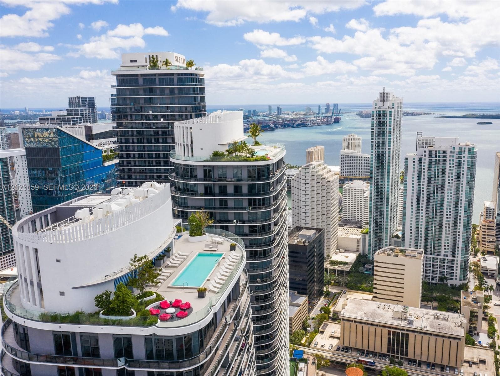 55 SW 9th St # 1804, Miami FL 33130 — 24