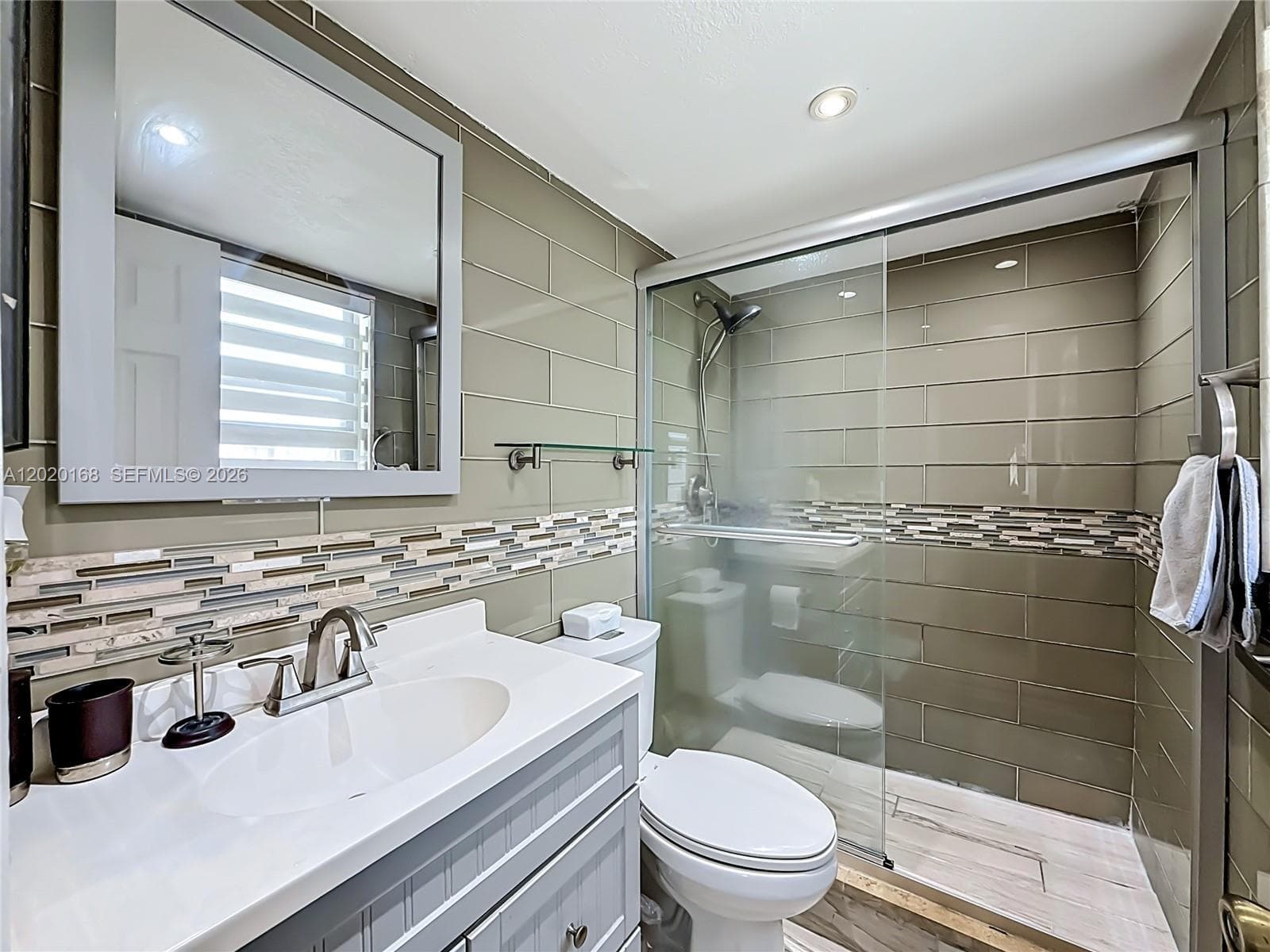 18296 Mediterranean Blvd # 404, Hialeah FL 33015 — 17