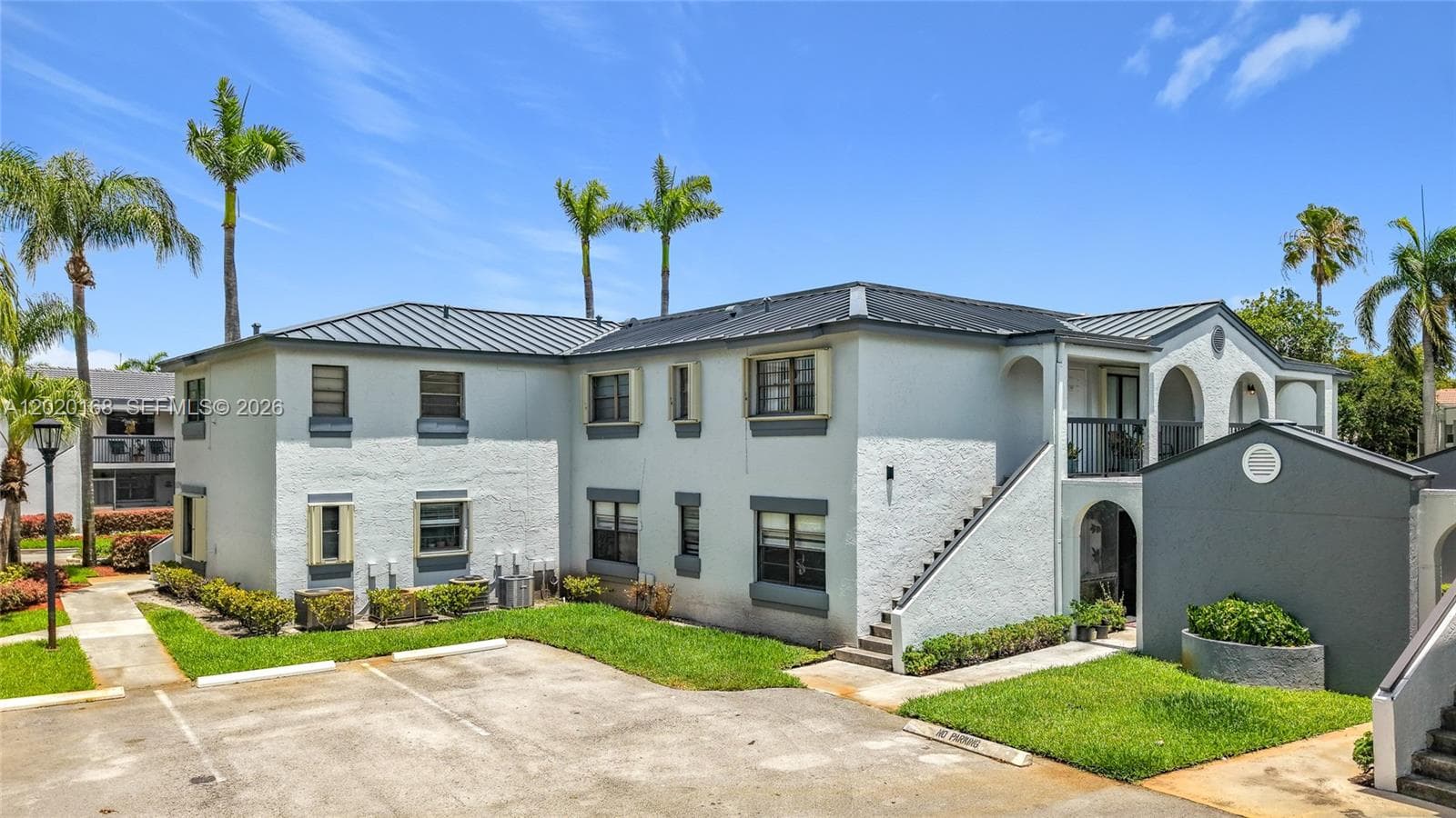 18296 Mediterranean Blvd # 404, Hialeah FL 33015 — 36