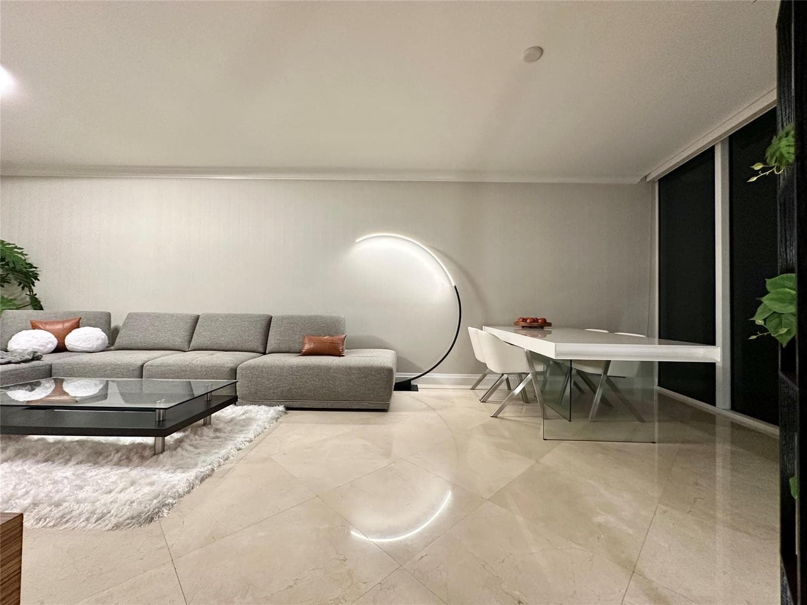 18201 Collins Avenue # 1901, Sunny Isles Beach FL 33160 — 24