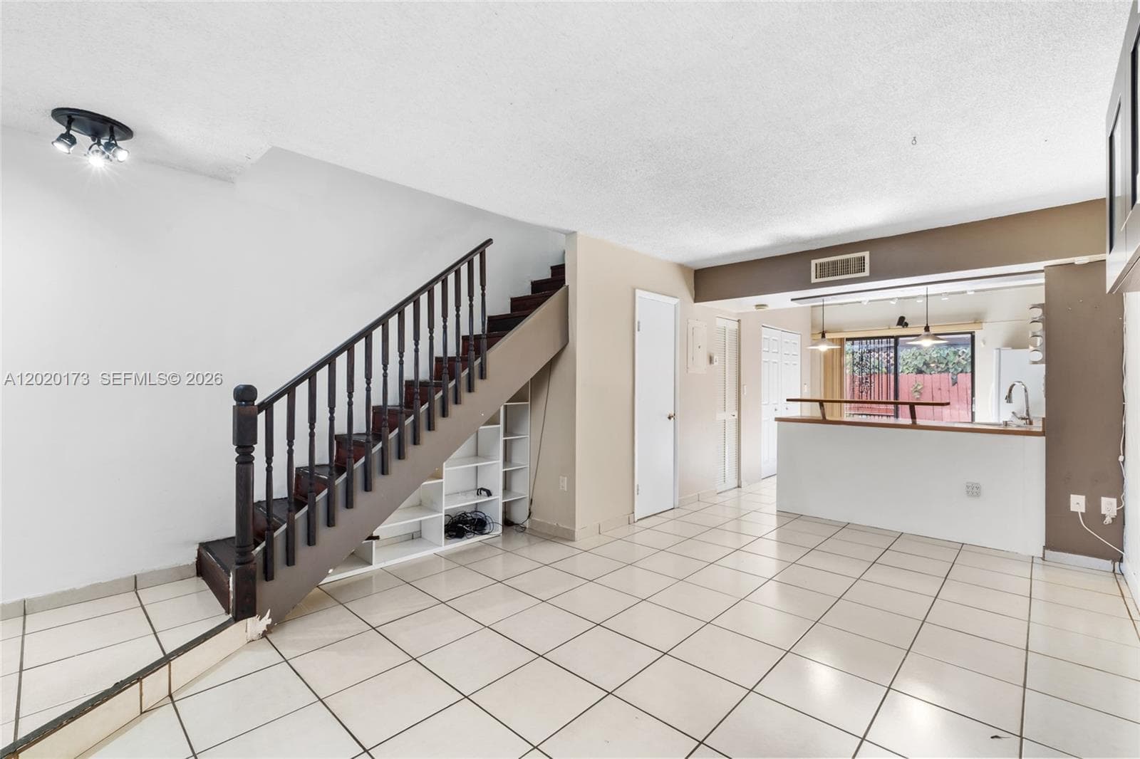 1911 SW 107th Ave # 1009, Miami FL 33165 — 17