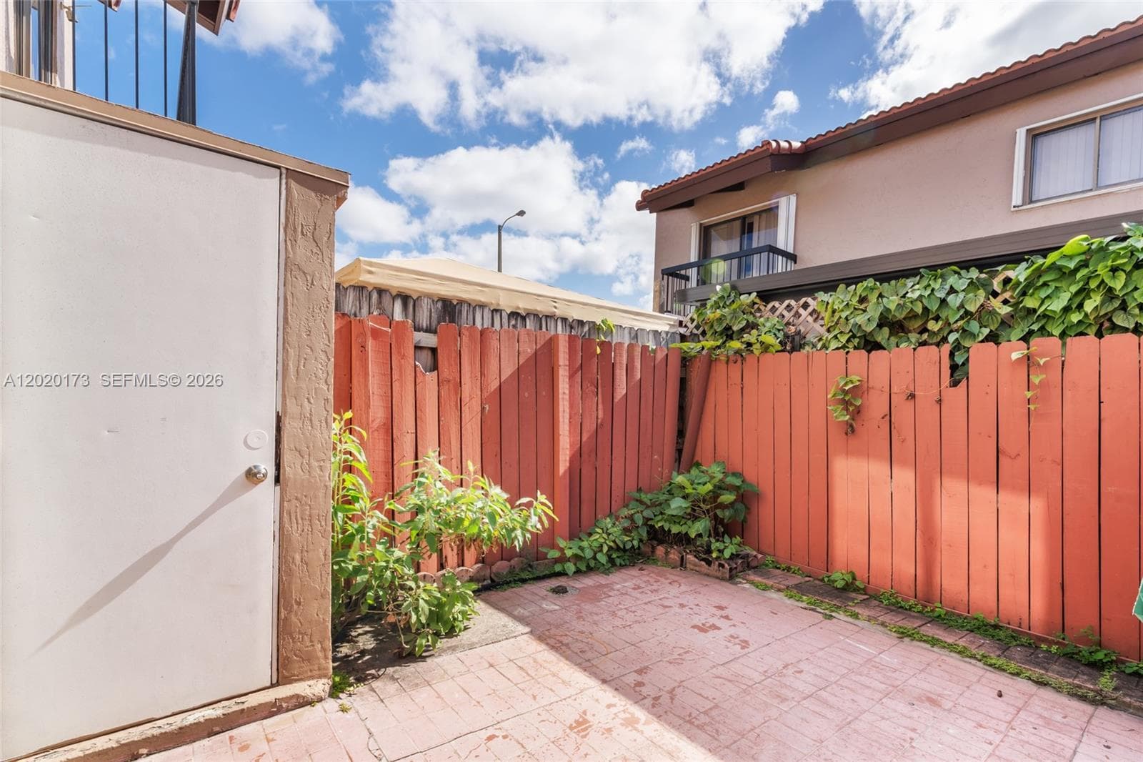 1911 SW 107th Ave # 1009, Miami FL 33165 — 38