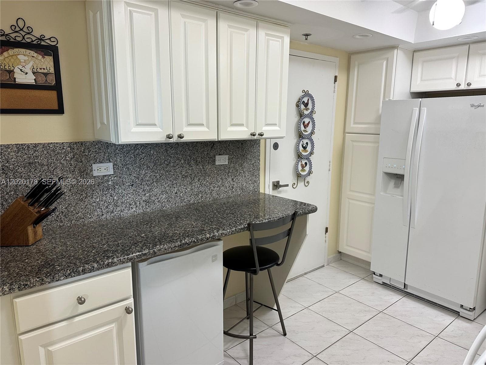 6039 Collins Ave # 924, Miami Beach FL 33140 — 9