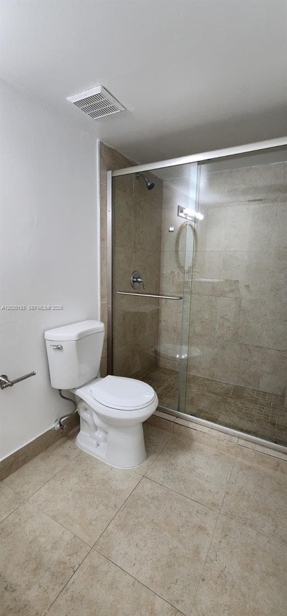 8333 Lake Dr # 104, Doral FL 33166 — 8