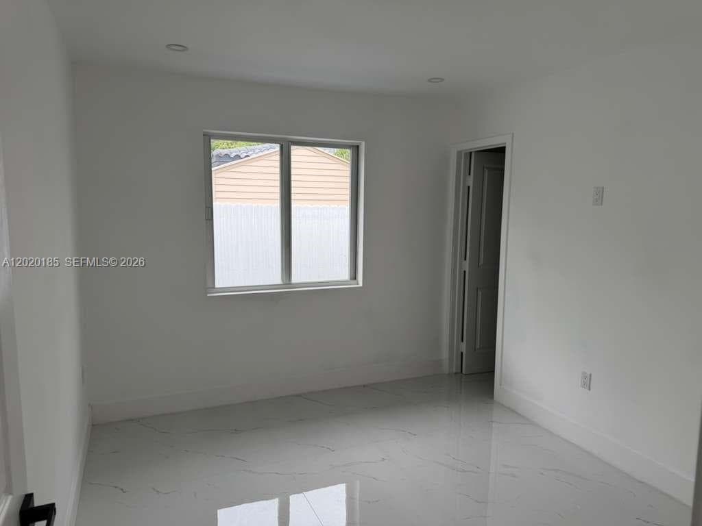 3536 NW 14th Ter, Miami FL 33125 — 16