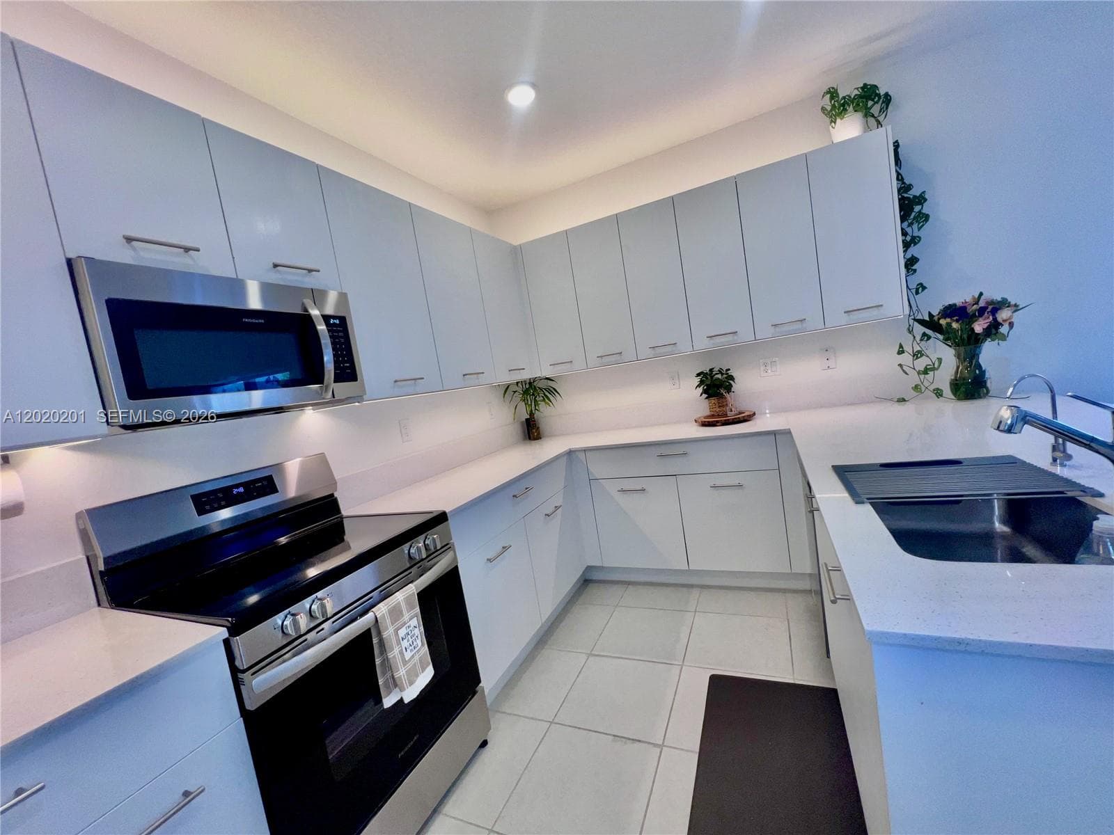 12023 NW 24th Pl # 12023, Miami FL 33167 — 30