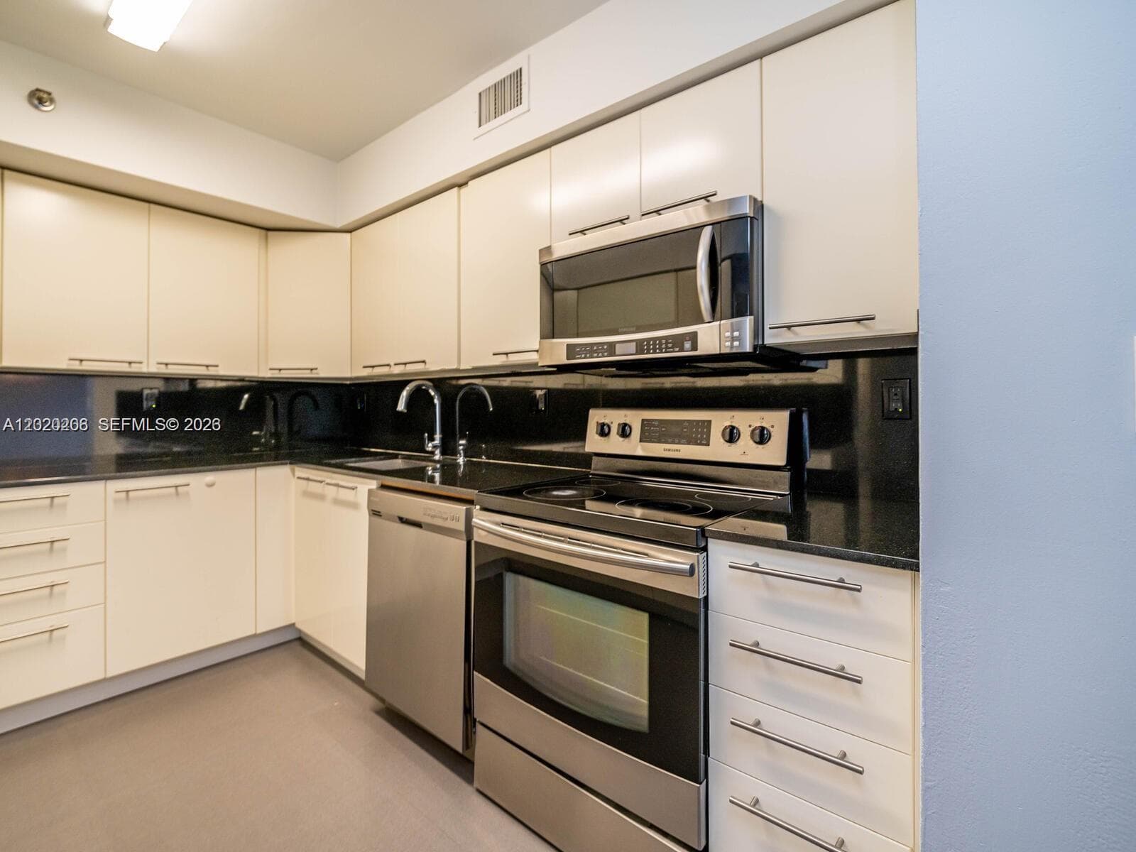 3600 Mystic Pointe Dr # 808, Aventura FL 33180 — 6