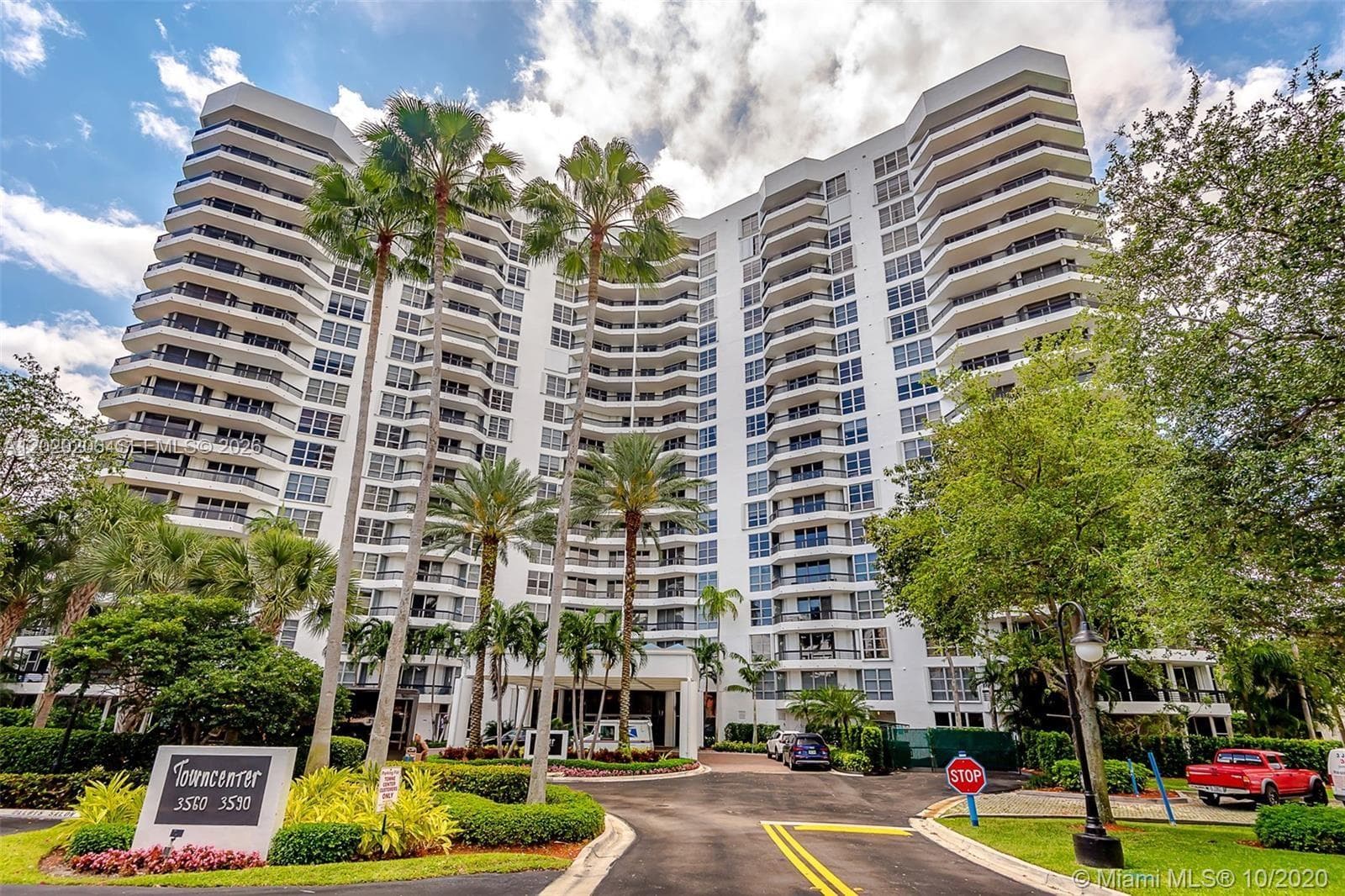 3600 Mystic Pointe Dr # 808, Aventura FL 33180 — 12