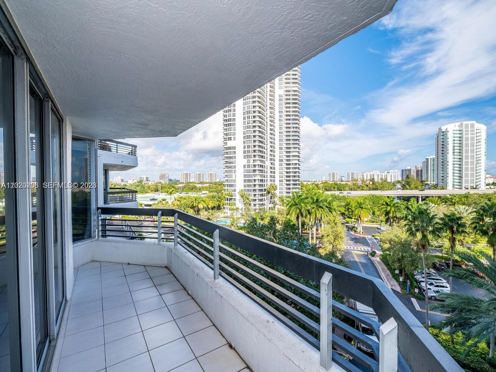 3600 Mystic Pointe Dr # 808, Aventura FL 33180 — 4
