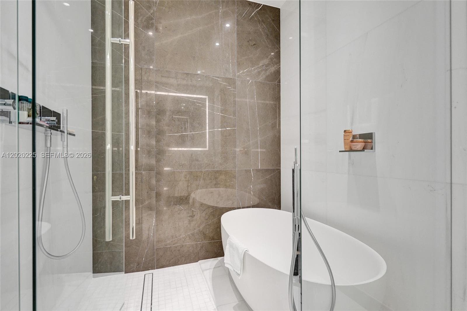 300 Biscayne Boulevard Way # 2305W, Miami FL 33131 — 46