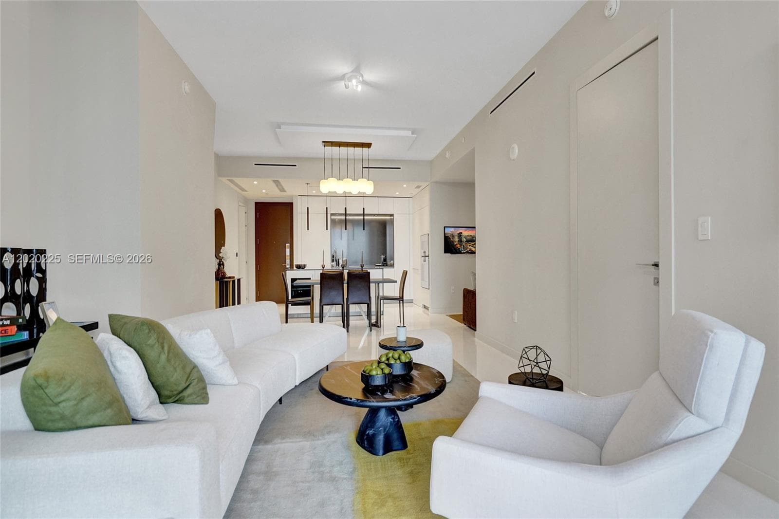 300 Biscayne Boulevard Way # 2305W, Miami FL 33131 — 17