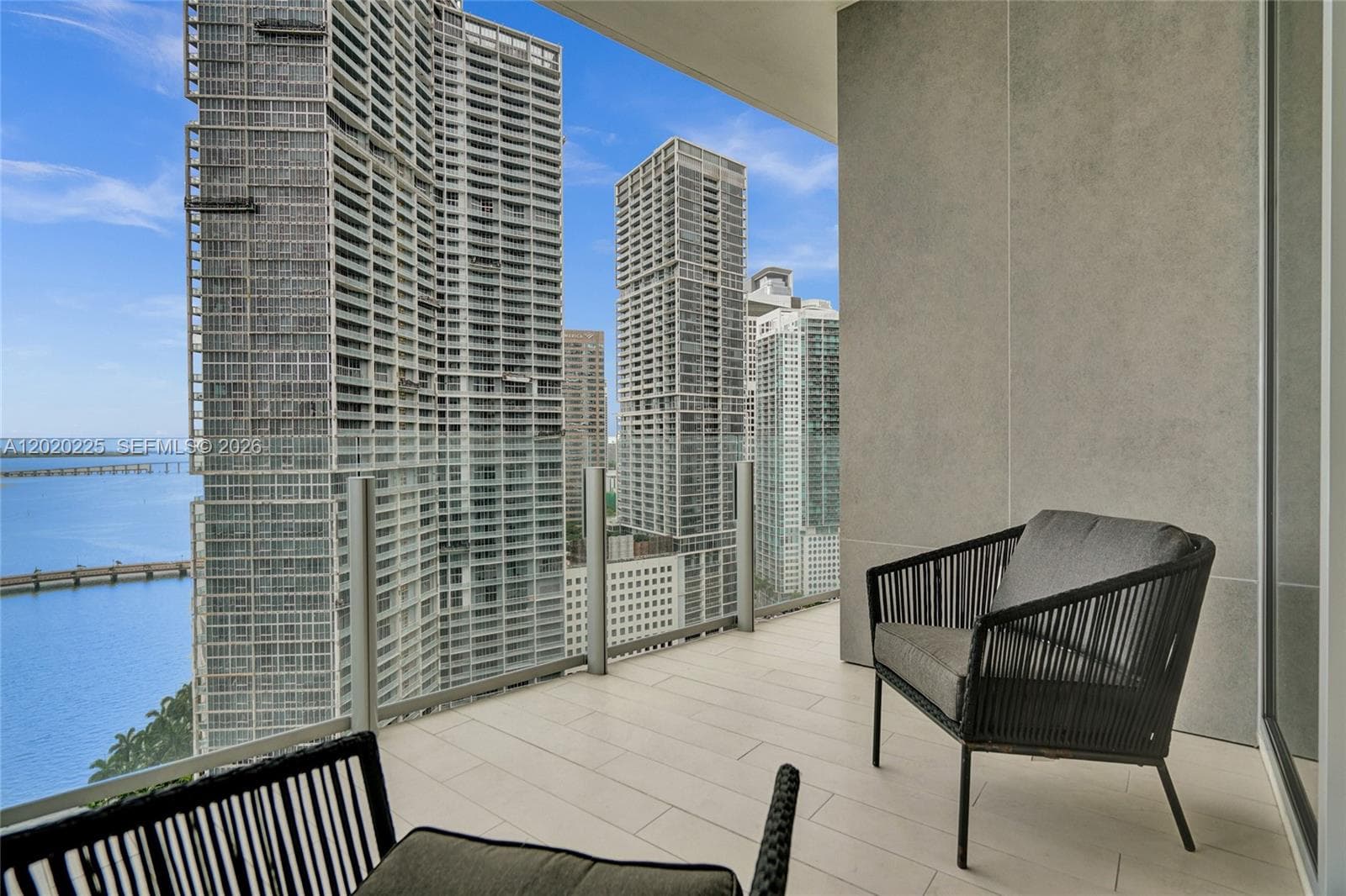 300 Biscayne Boulevard Way # 2305W, Miami FL 33131 — 5