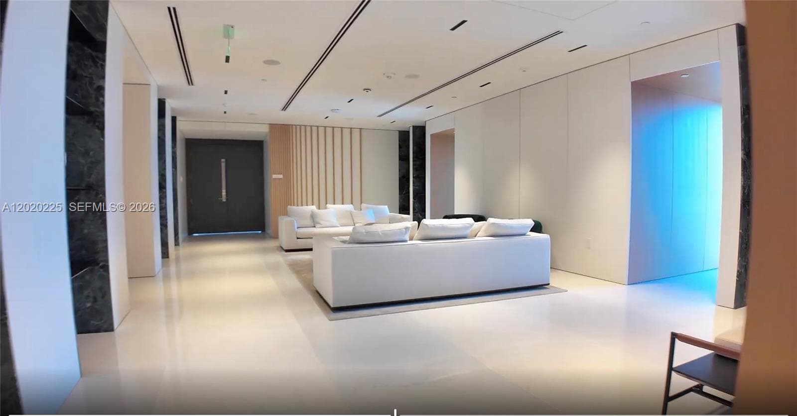 300 Biscayne Boulevard Way # 2305W, Miami FL 33131 — 70