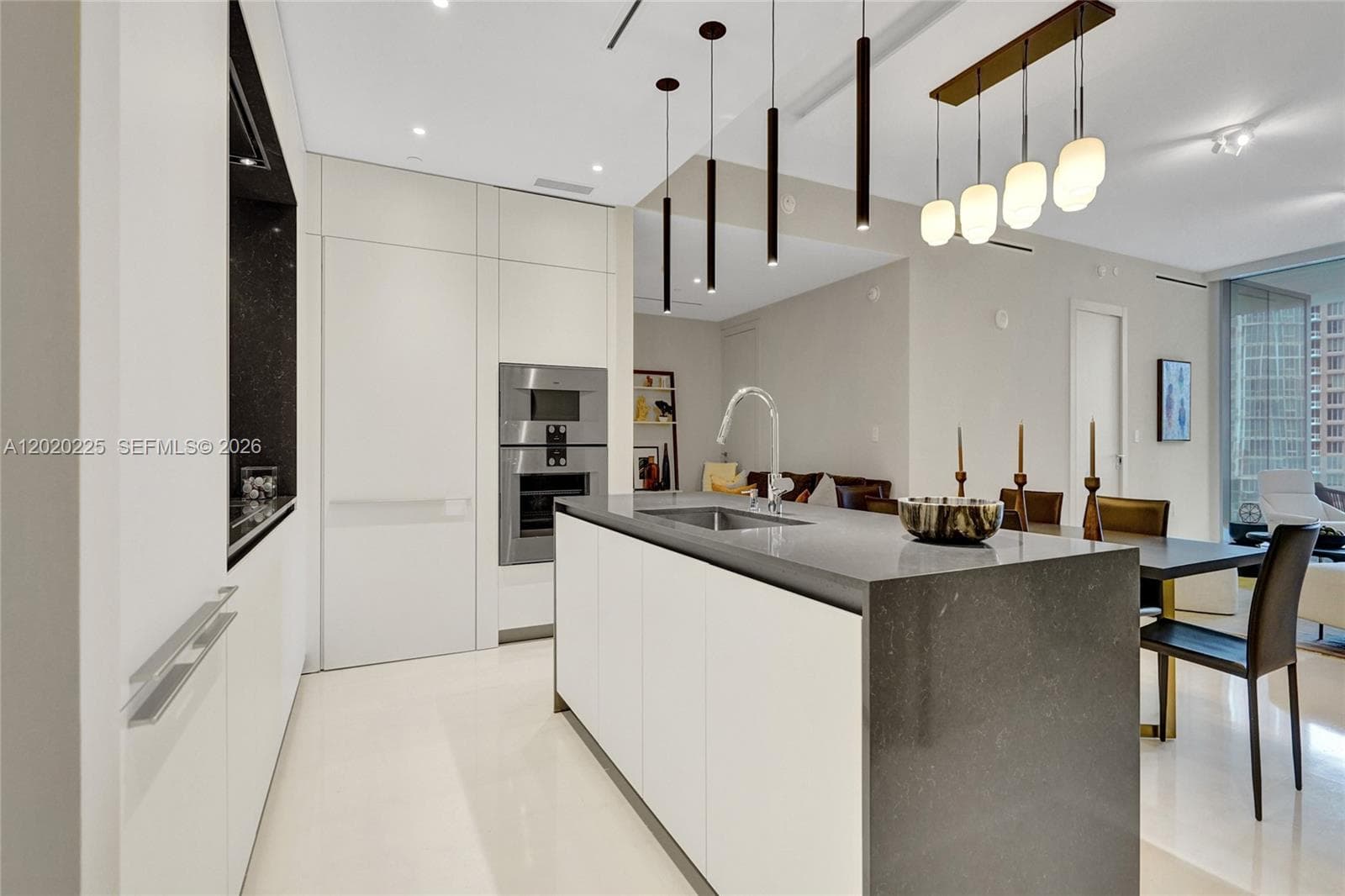 300 Biscayne Boulevard Way # 2305W, Miami FL 33131 — 25