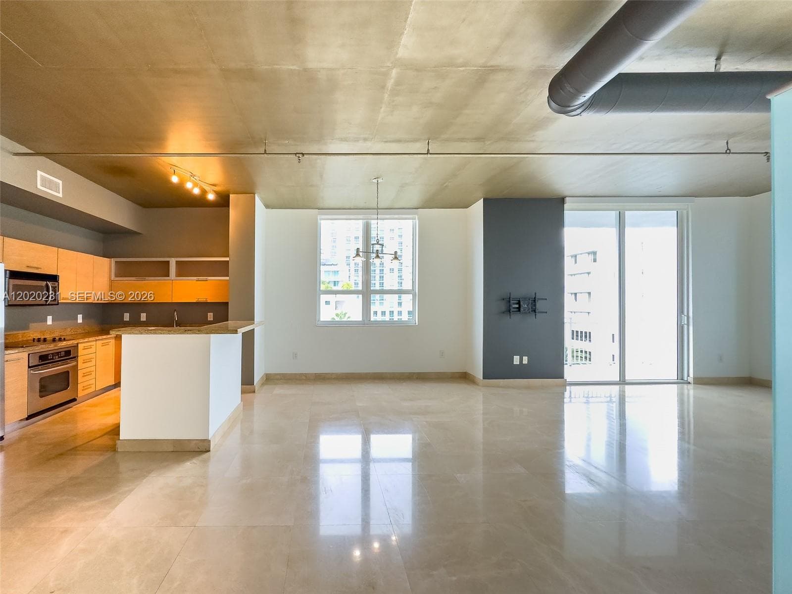 2275 Biscayne Blvd # 604, Miami FL 33137 — 5