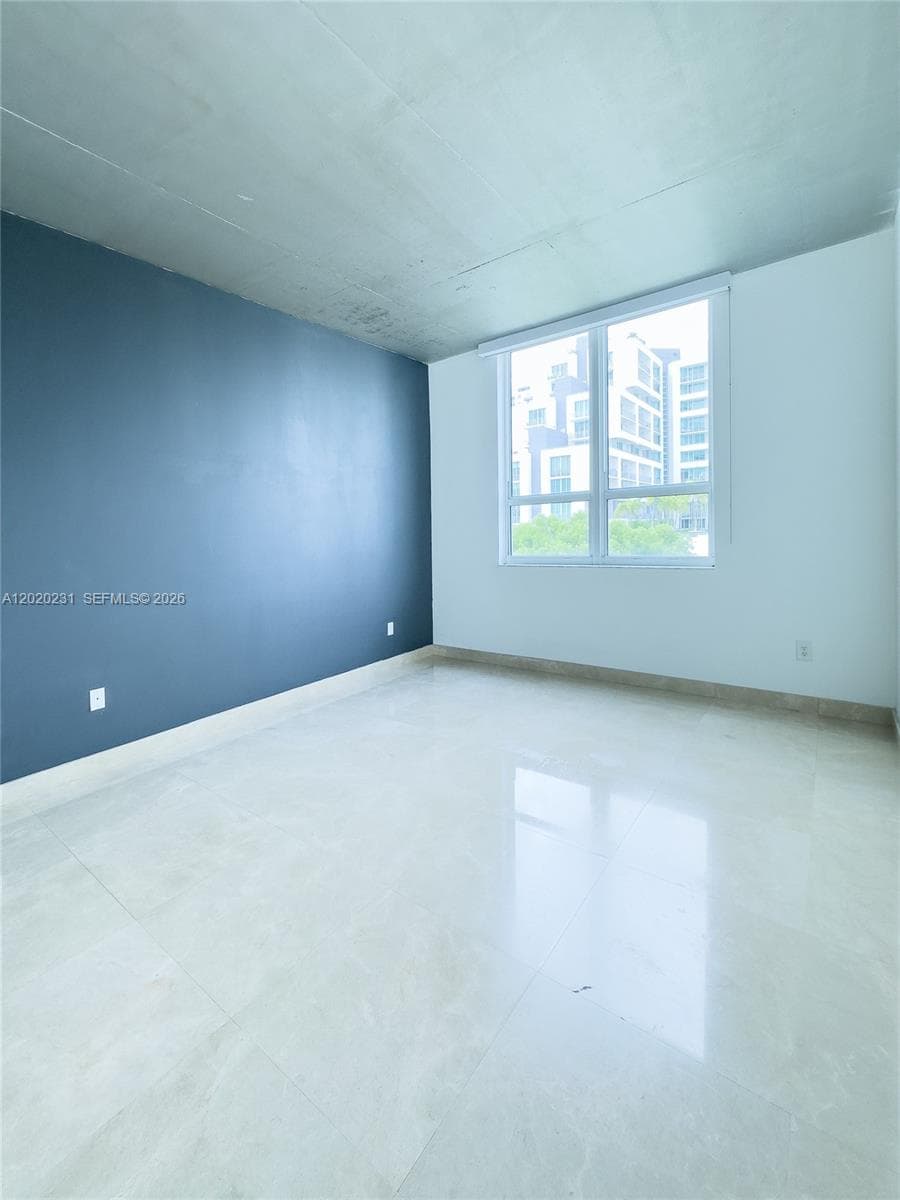 2275 Biscayne Blvd # 604, Miami FL 33137 — 9