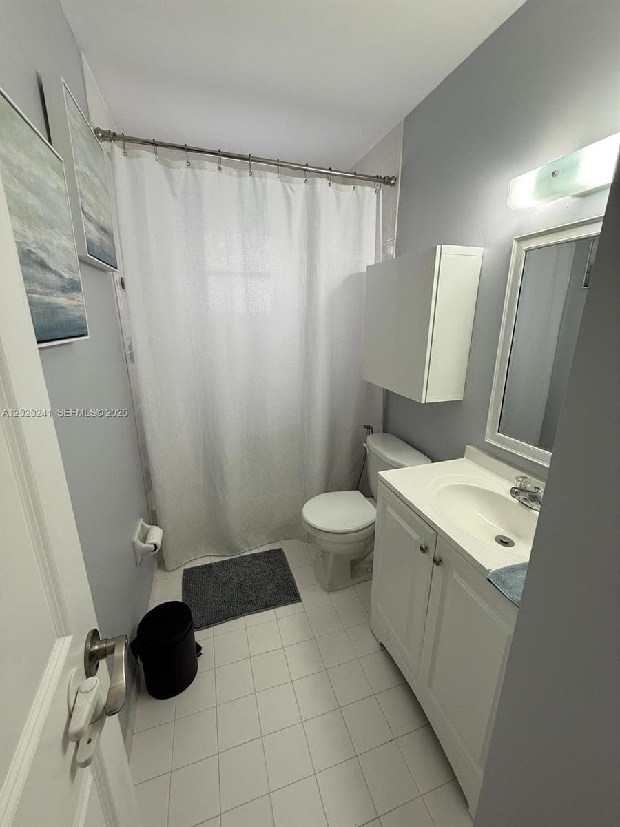 6950 NW 173rd Dr # 2202, Hialeah FL 33015 — 17