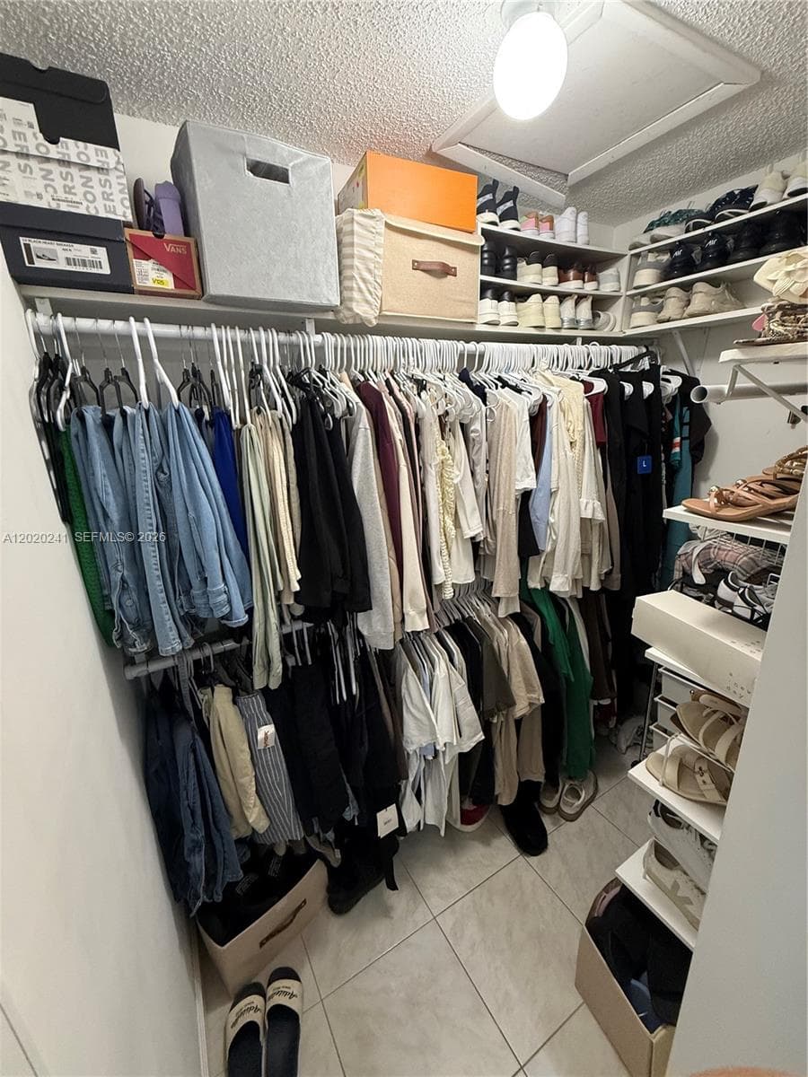 6950 NW 173rd Dr # 2202, Hialeah FL 33015 — 16
