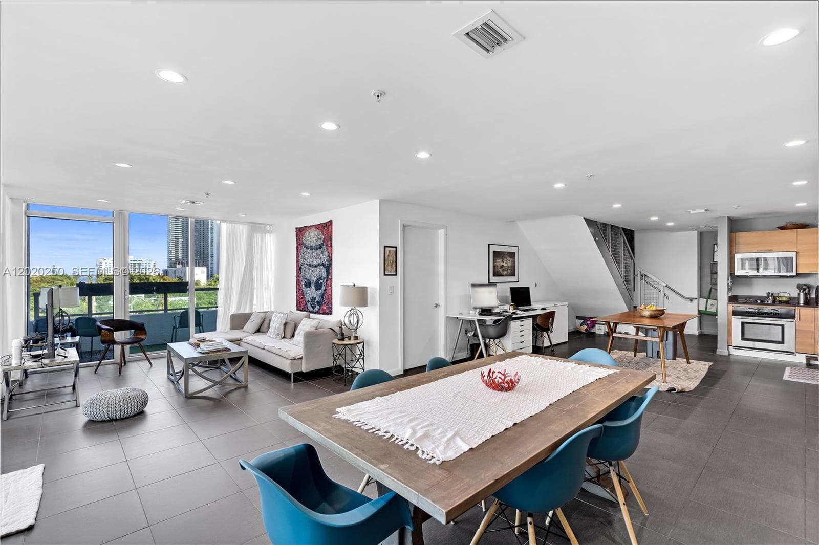 3301 NE 1st Ave # M0513, Miami FL 33137 — 2
