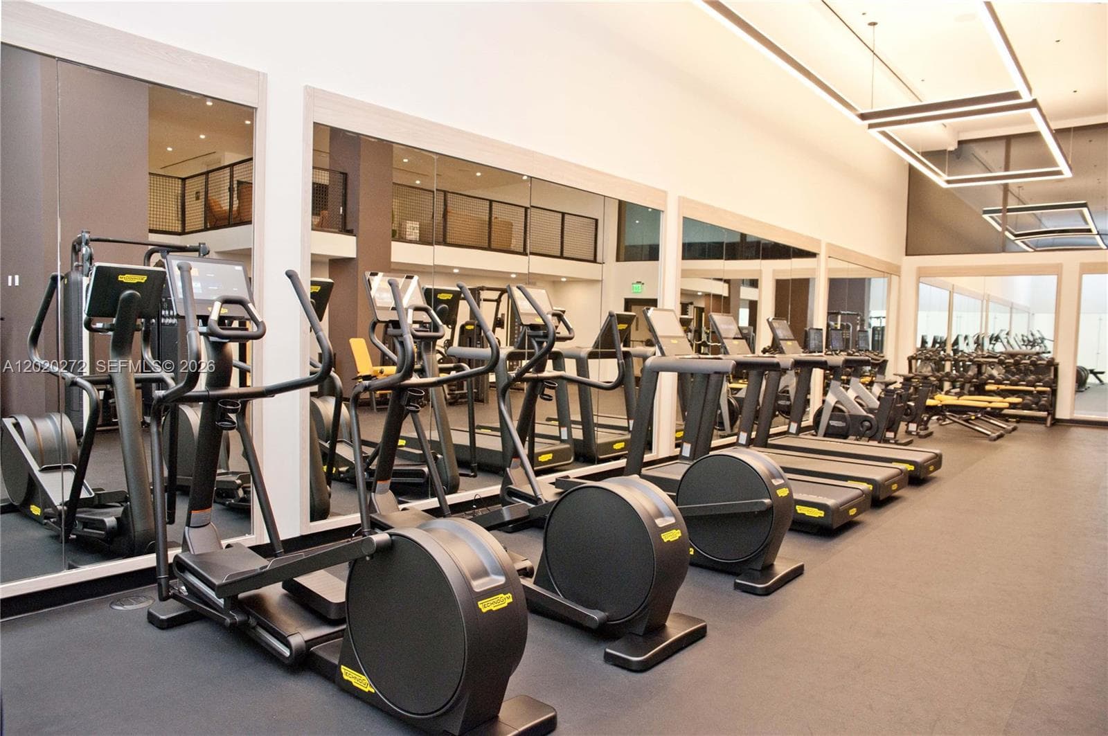 225 N Miami Ave # 2308, Miami FL 33128 — 40