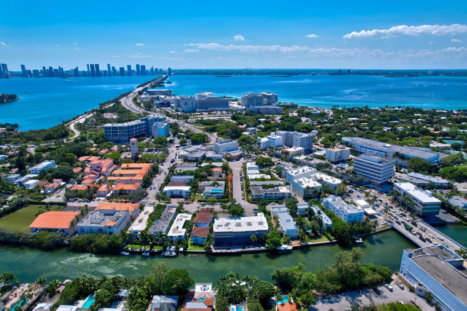 4011 N Meridian Avenue # 32, Miami Beach FL 33140 — 36