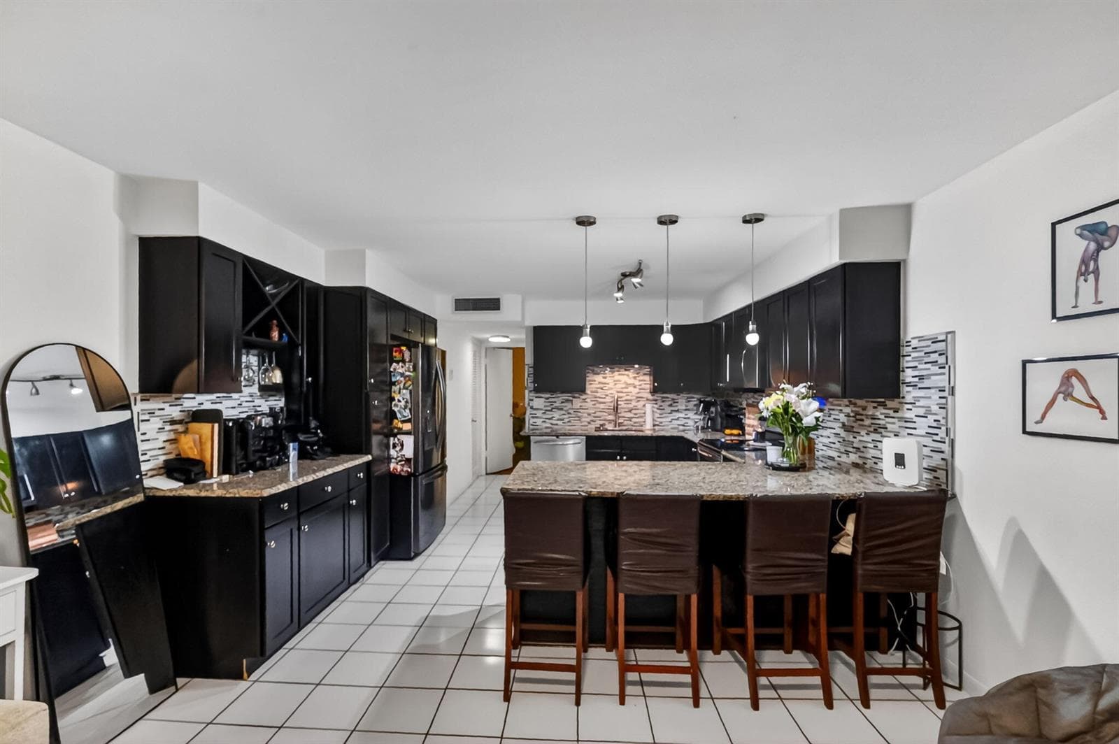 4011 N Meridian Avenue # 32, Miami Beach FL 33140 — 9