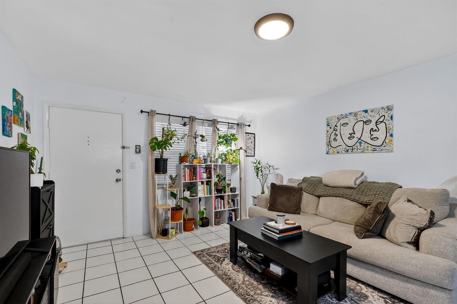 4011 N Meridian Avenue # 32, Miami Beach FL 33140 — 15