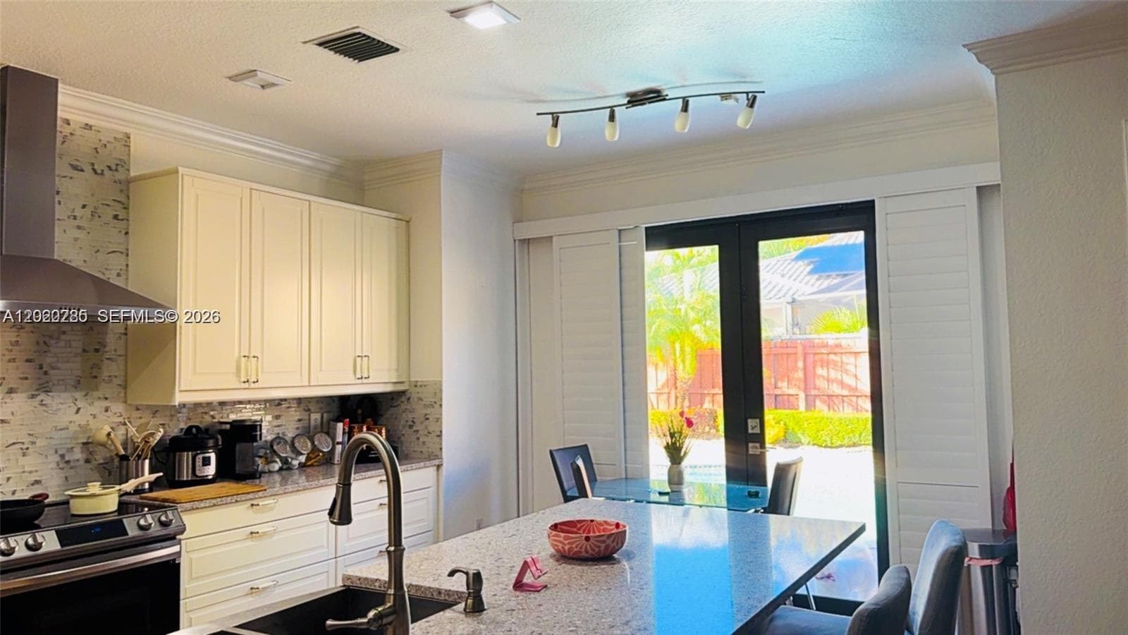 15413 SW 116th Ter, Miami FL 33196 — 21