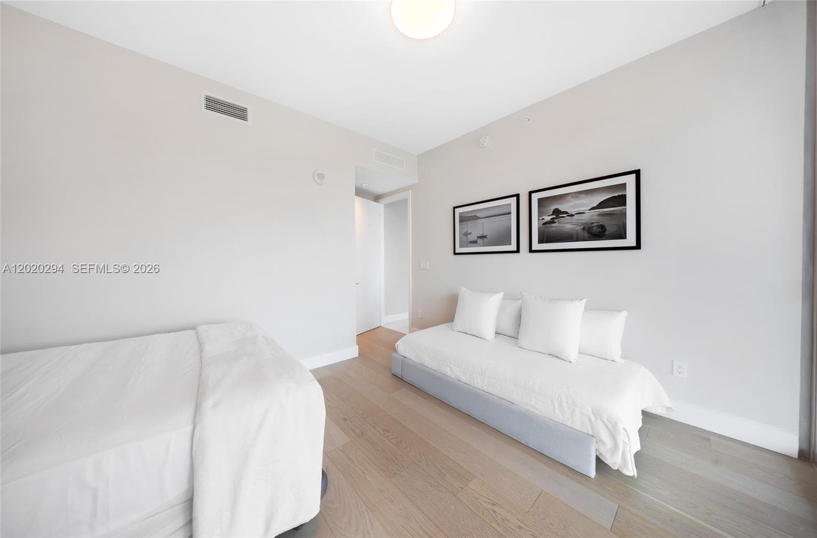 10201 Collins Ave # 305, Bal Harbour FL 33154 — 34
