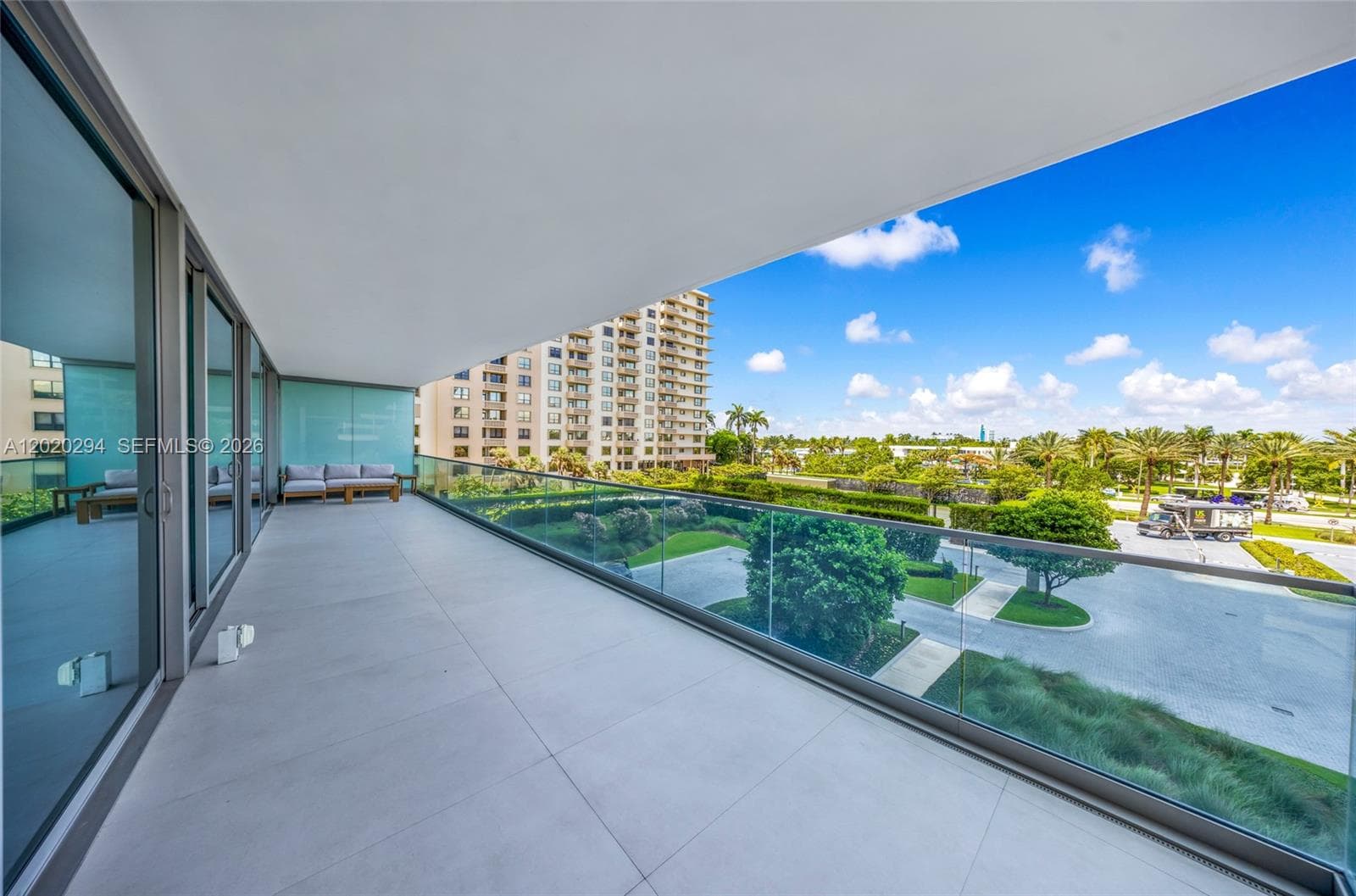 10201 Collins Ave # 305, Bal Harbour FL 33154 — 38
