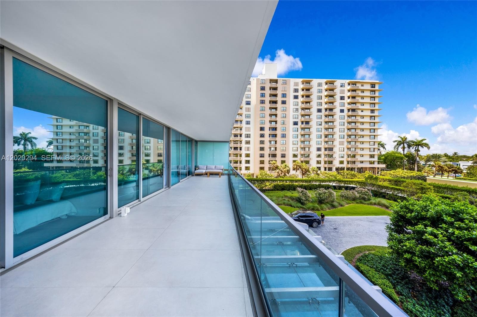 10201 Collins Ave # 305, Bal Harbour FL 33154 — 39