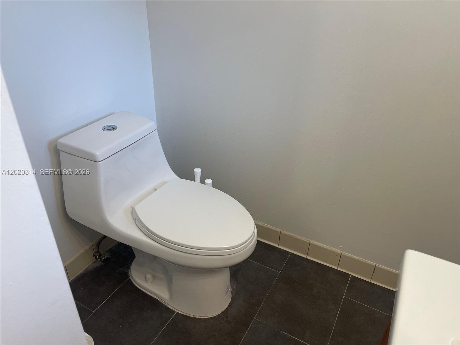 27 NE 49th St, Miami FL 33137 — 13