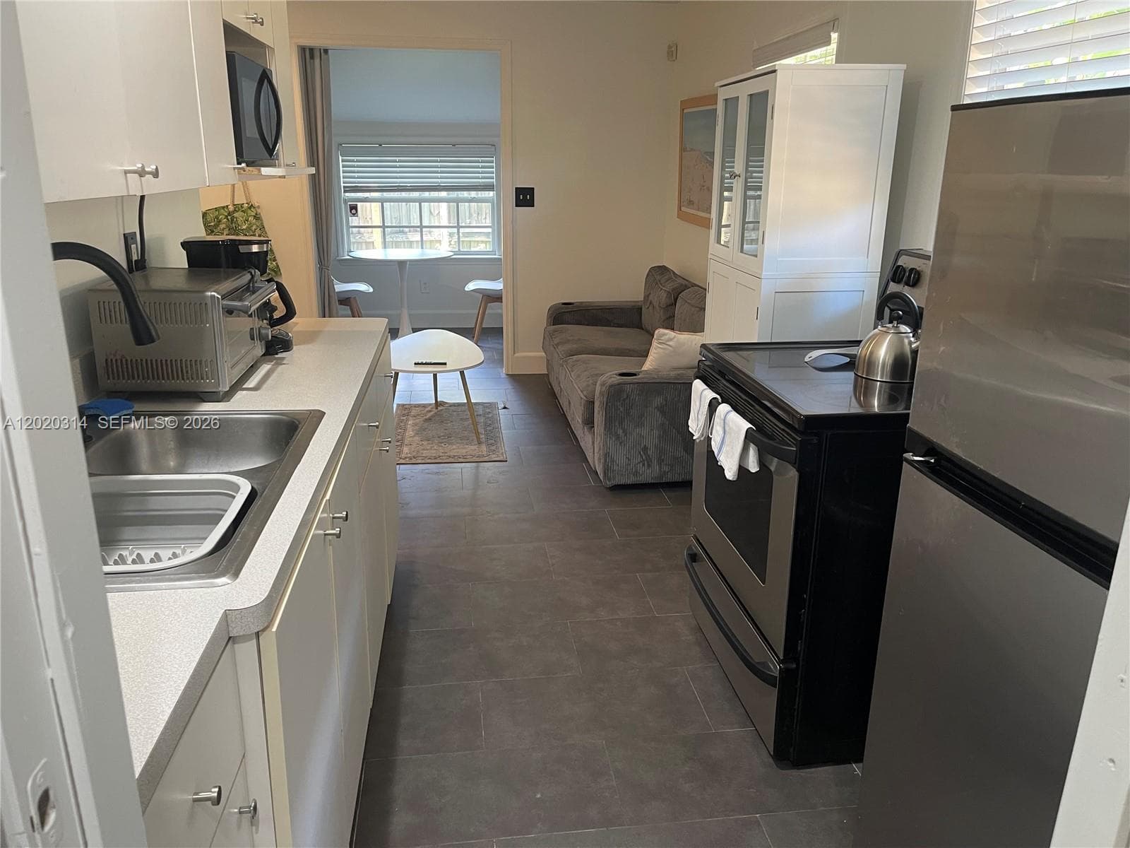 27 NE 49th St, Miami FL 33137 — 16
