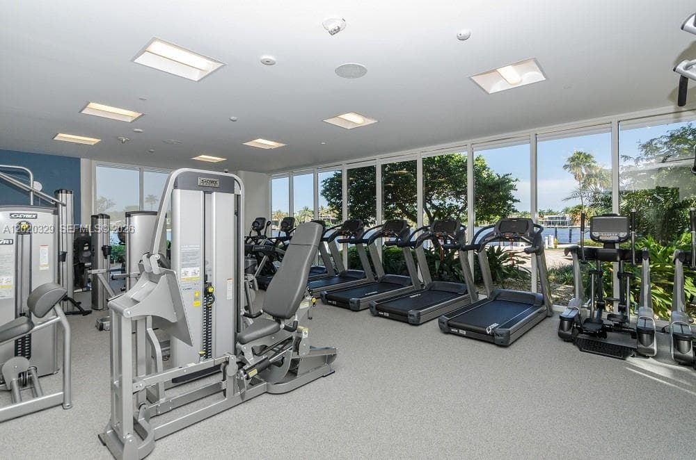 20281 E Country Club Dr # 2101, Aventura FL 33180 — 57