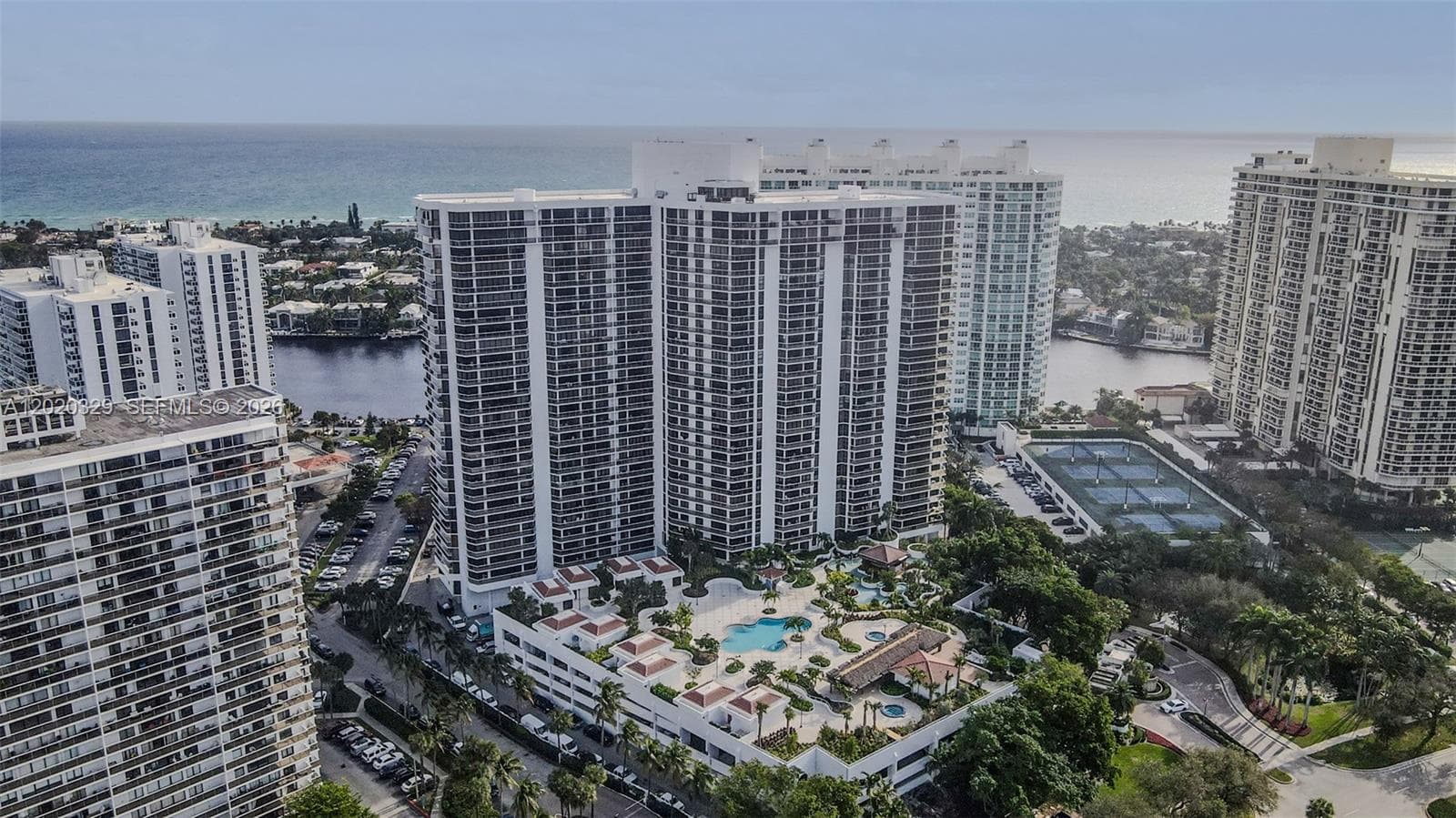 20281 E Country Club Dr # 2101, Aventura FL 33180 — 86