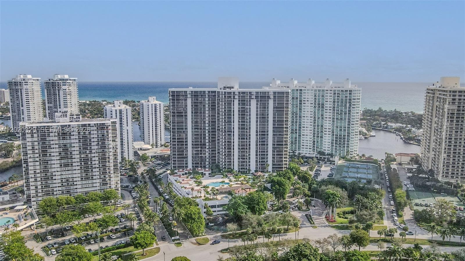 20281 E Country Club Dr # 2101, Aventura FL 33180 — 93