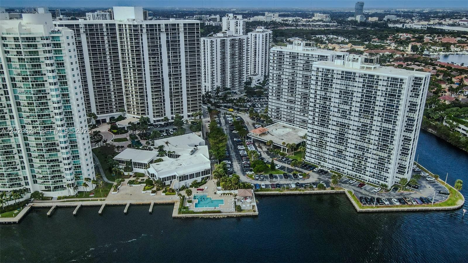 20281 E Country Club Dr # 2101, Aventura FL 33180 — 97