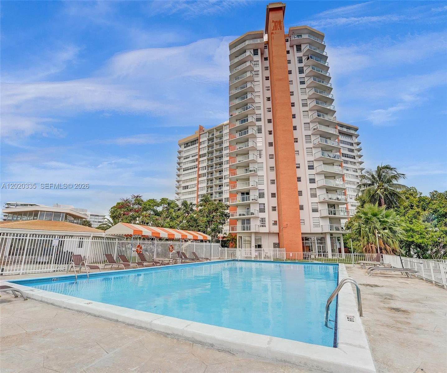 1351 NE Miami Gardens Dr # 511E, Miami FL 33179 — 16