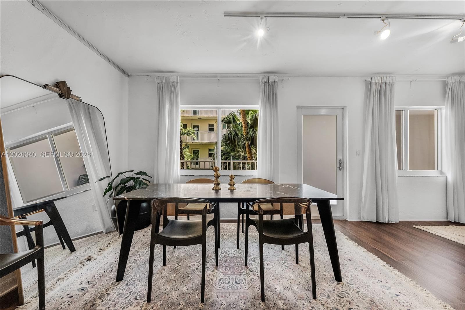 1420 Pennsylvania Ave # 201, Miami Beach FL 33139 — 23