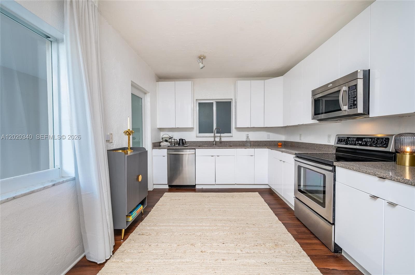 1420 Pennsylvania Ave # 201, Miami Beach FL 33139 — 20